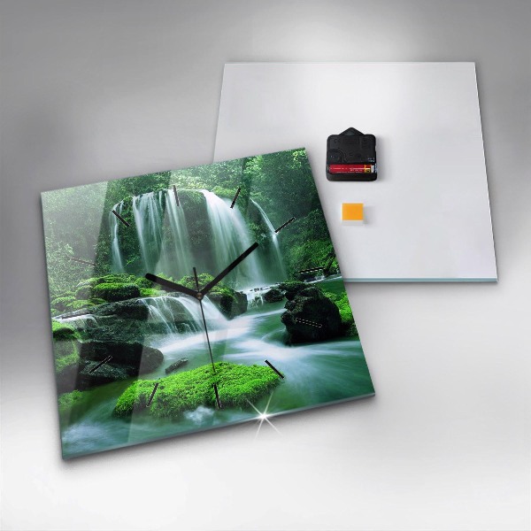 Čtvercové nástěnné hodiny Vodopád mezi mechem