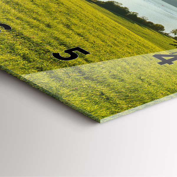 Čtvercové nástěnné hodiny Hory a pole