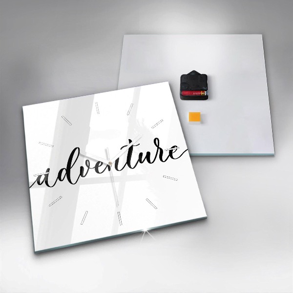 Čtvercové nástěnné hodiny Dobrodružný nápis