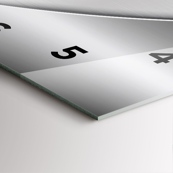 Čtvercové nástěnné hodiny Stříbrný vzor