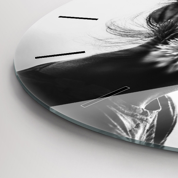 Kulaté skleněné hodiny s fotkou Portrét ženy