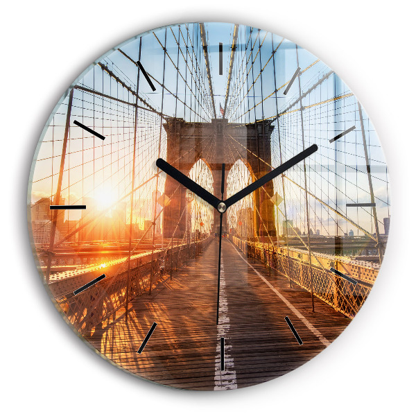Kulaté skleněné hodiny s fotkou Brooklynský most v New Yorku