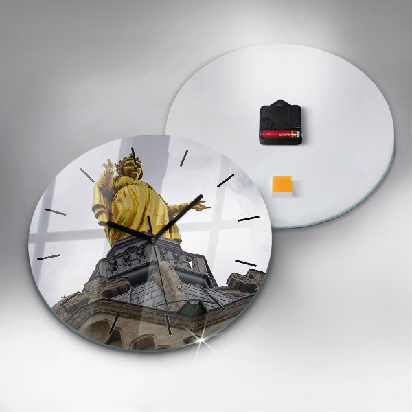 hodiny na skle Socha Panny Marie v Lyonu