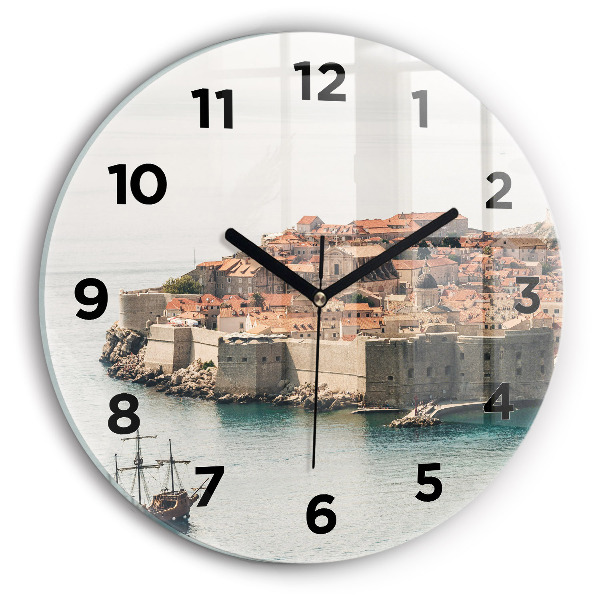 hodiny na skle Plachetnice v Dubrovníku