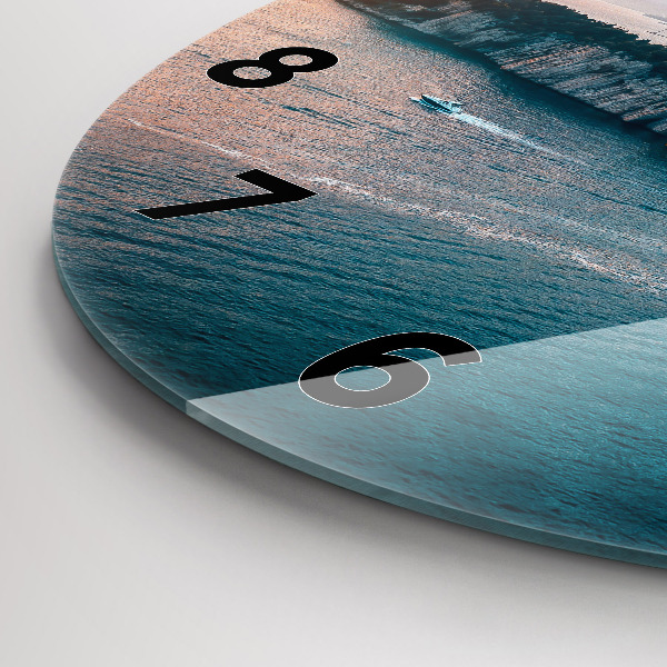 hodiny na skle Ostrov v Chorvatsku